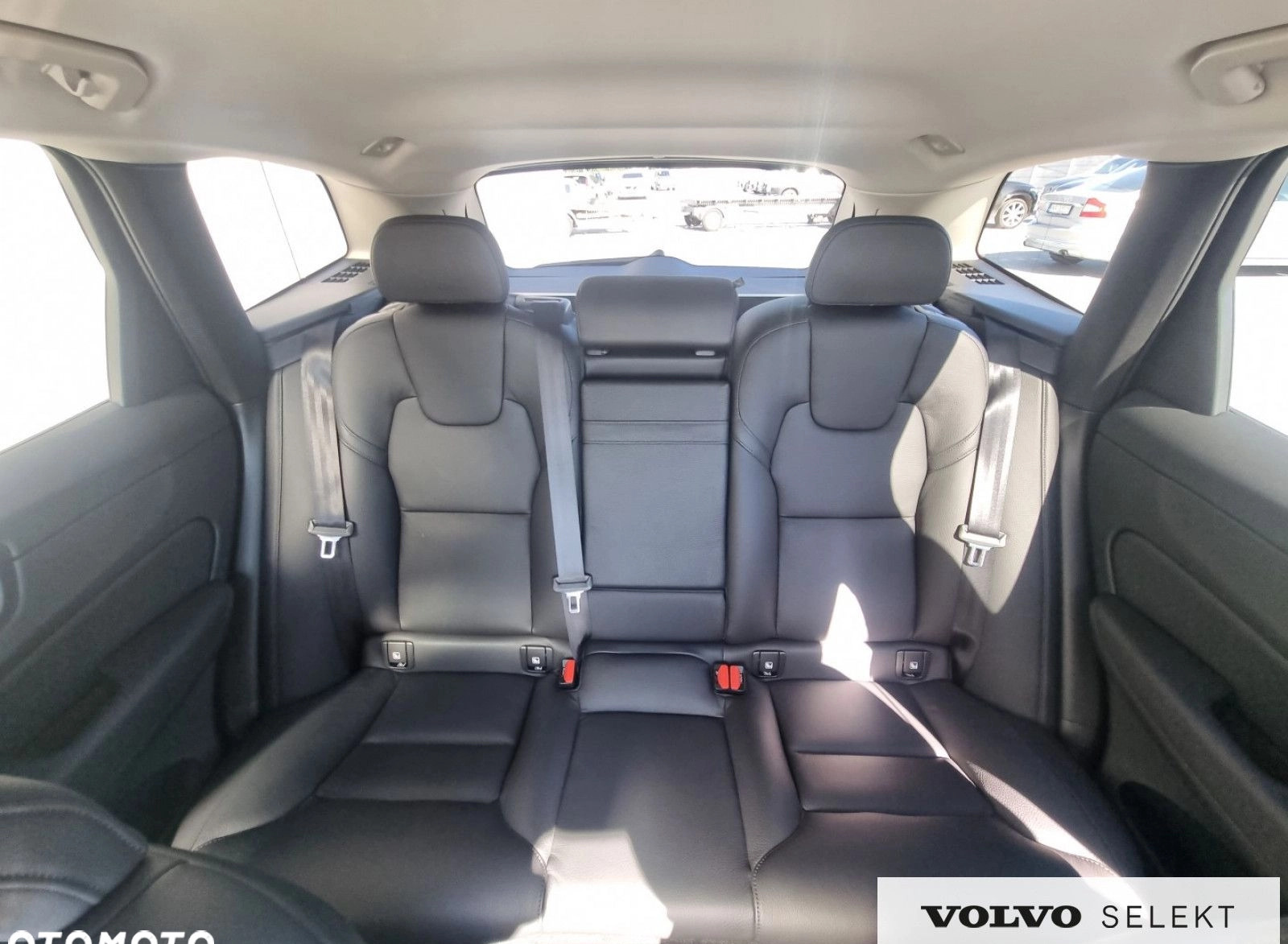 Volvo XC 60 cena 155000 przebieg: 134874, rok produkcji 2020 z Poznań małe 277